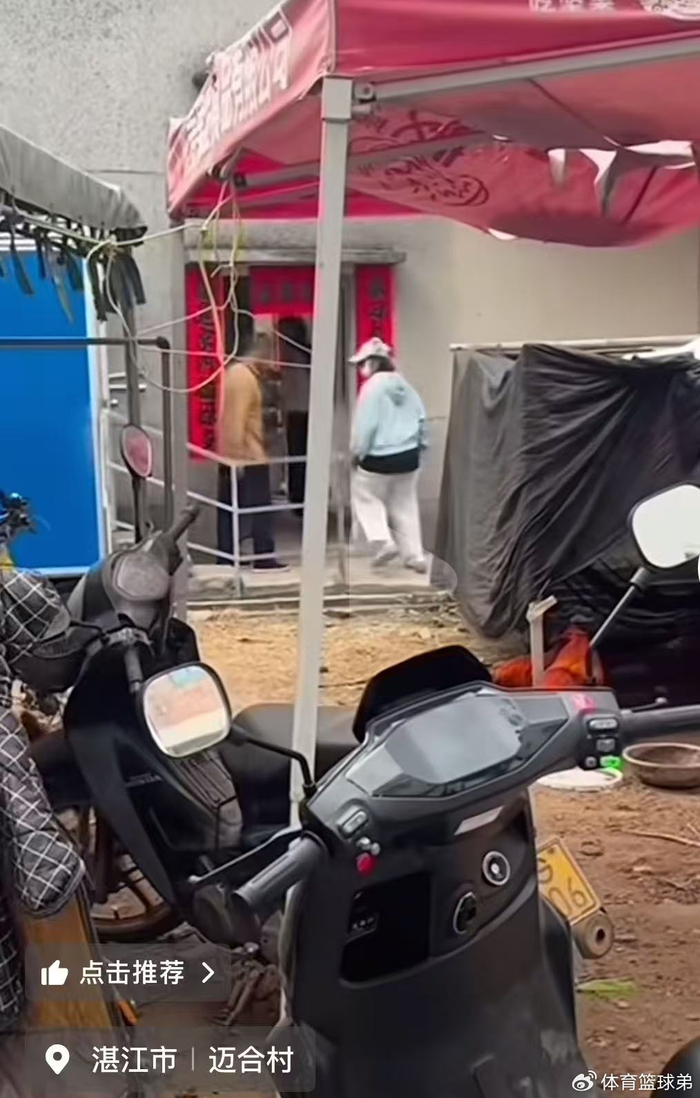 世界杯手机观看-全红婵回乡过元宵明显发福！妈妈发言笑出大白牙，别墅进度更新了|跳水|奥运跳水|跳台|女子|冠军_新浪体育_新浪新闻