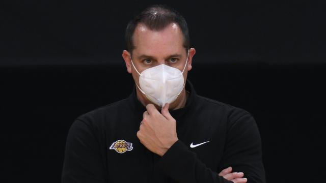 1634976161266043074.jpg 病态湖人仿若重返2012 下一剧情轮到沃格尔下课?