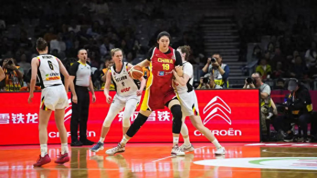 世界杯高清平台-世界级内线优势无从发挥，中国女篮被欧洲冠军上了一课|比利时|李月汝|比利时女篮|女篮世界杯|张子宇_新浪体育_新浪新闻