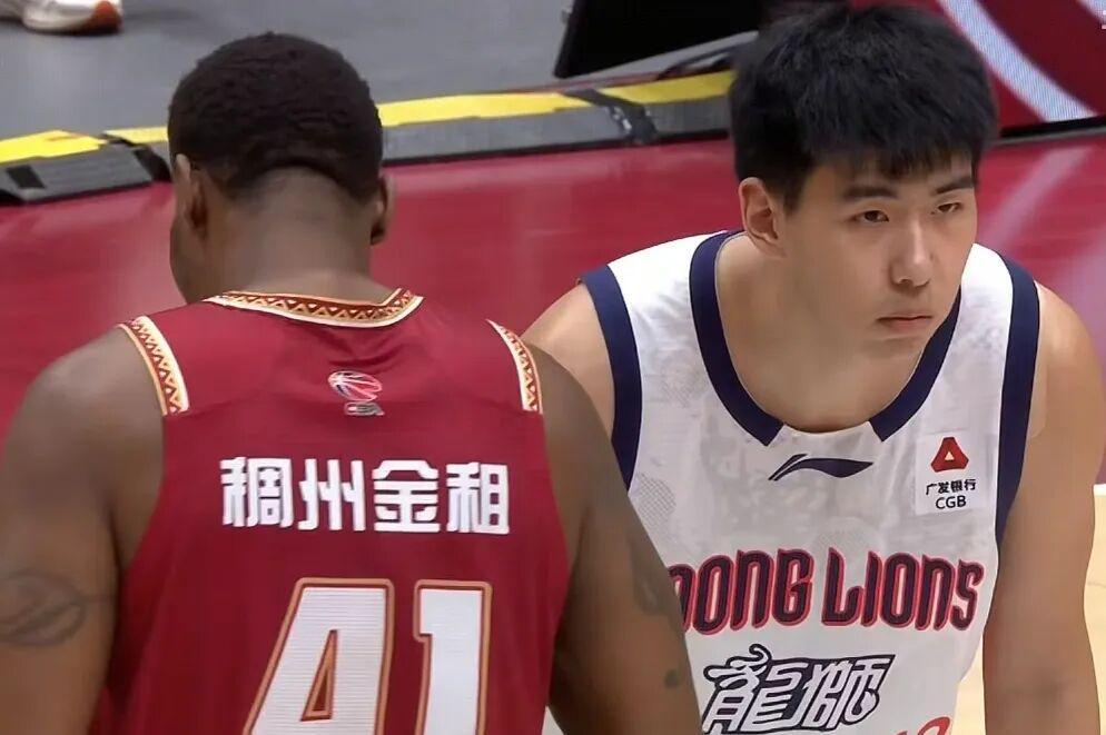 世界杯赛事直播官方app下载-浙江男篮完胜广州,吴前11+5三外援爆发,徐昕13分6封盖