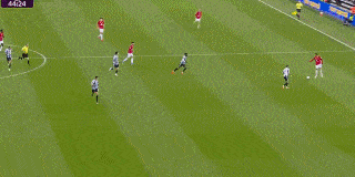 世界杯下载安装指南-半场多打1人遭绝杀！曼联1-2十人纽卡 近12轮首败 B费送点后助攻